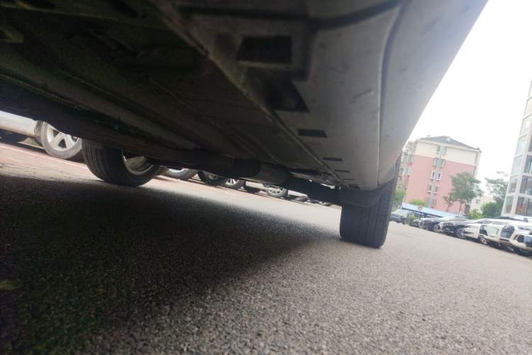 Used Ford Kuga 2015 2.0L GTDi Four-Wheel Drive Elite Model Chassis Front Left