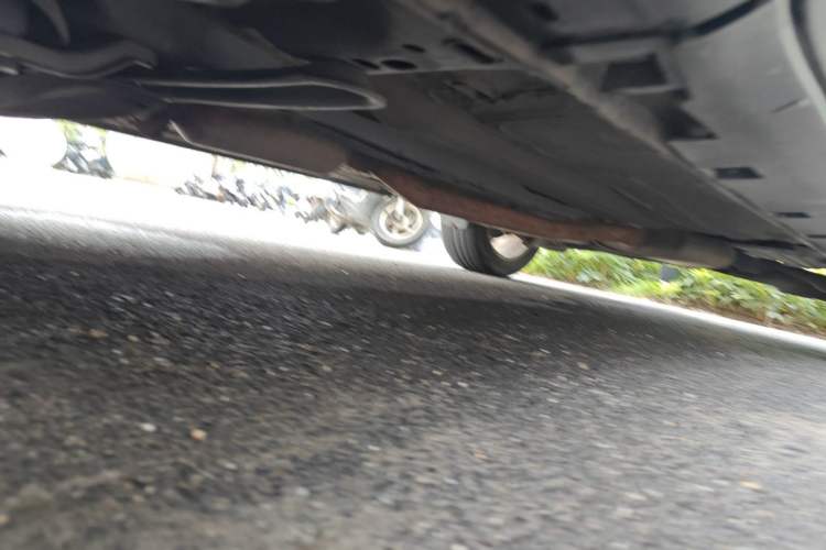 Used Ford Kuga 2015 1.5L GTDi Two-Wheel-Drive Comfort Model Chassis Front Left