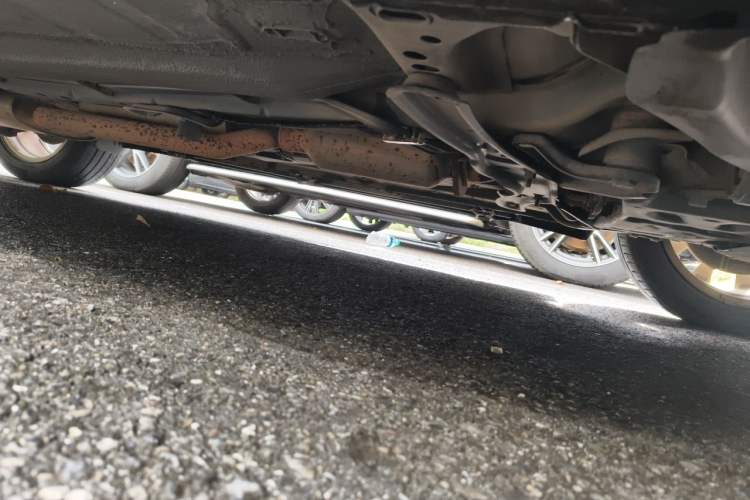 Used Ford Kuga 2015 1.5L GTDi Four-Wheel-Drive Elite Model Chassis Front Right