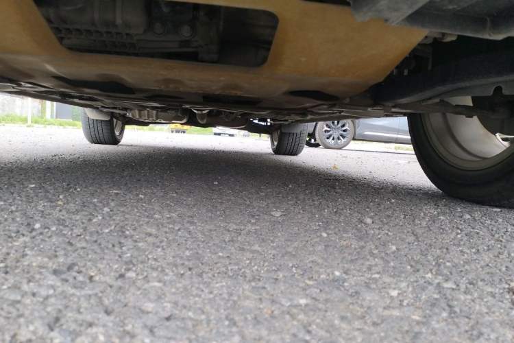 Used Ford Kuga 2015 1.5L GTDi Four-Wheel-Drive Elite Model Chassis Front