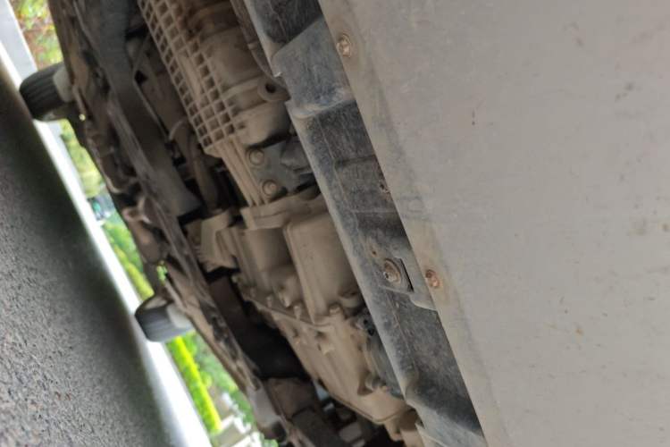 Used Ford Kuga 2015 1.5L GTDi Four-Wheel-Drive Elite Model Chassis Front