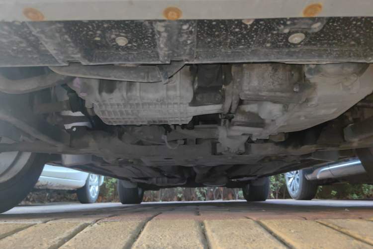 Used Ford Kuga 2015 1.5L GTDi Four-Wheel-Drive Elite Model Chassis Front
