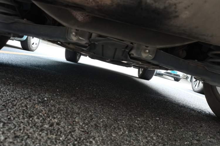 Used Ford Kuga 2015 1.5L GTDi Two-Wheel-Drive Comfort Model Chassis Rear