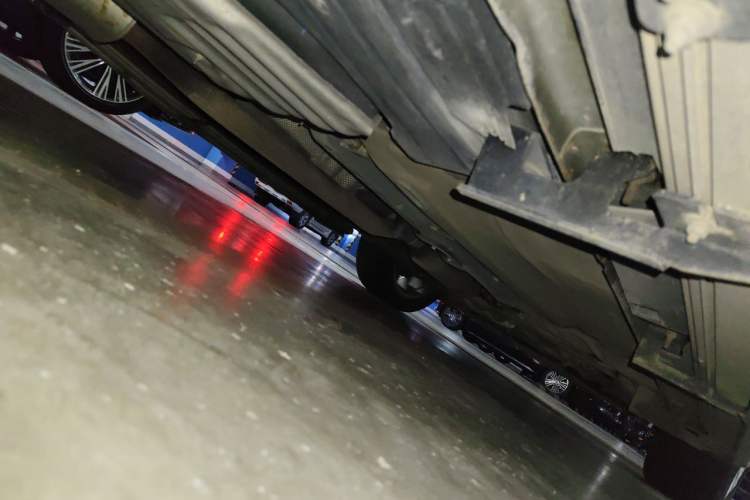Used Ford Kuga 2015 2.0L GTDi Four-Wheel Drive Prestige Model Chassis Rear Right