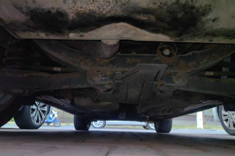 Used Ford Kuga 2015 1.5L GTDi Four-Wheel-Drive Elite Model Chassis Rear