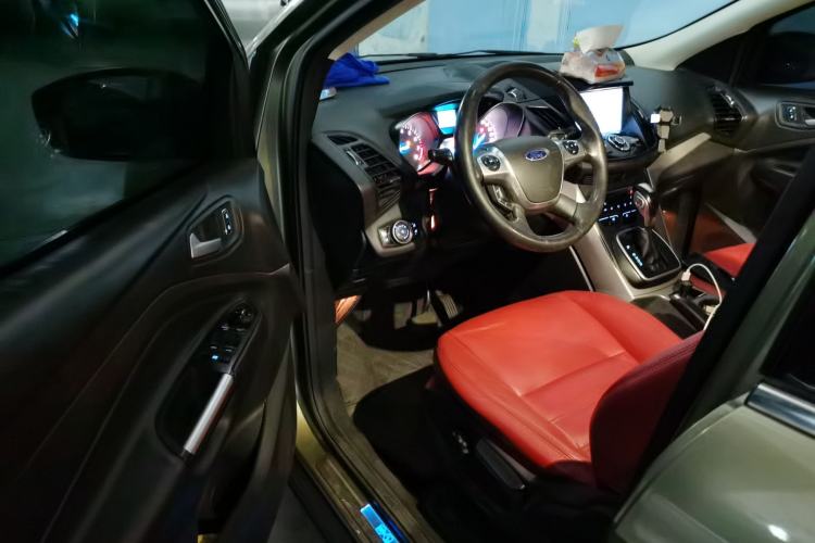 Used Ford Kuga 2015 1.5L GTDi Two-Wheel Drive Fashion Edition Driver Seat