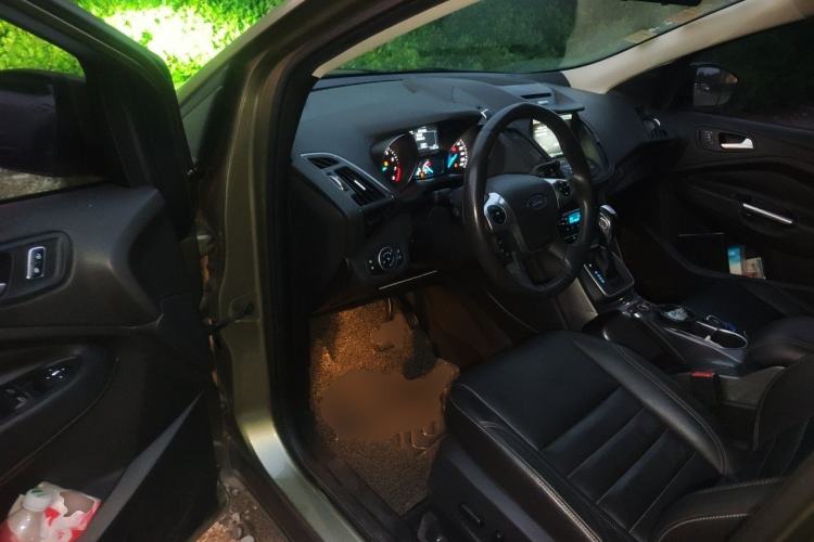 Used Ford Kuga 2015 1.5L GTDi Four-Wheel-Drive Elite Model Driver Seat