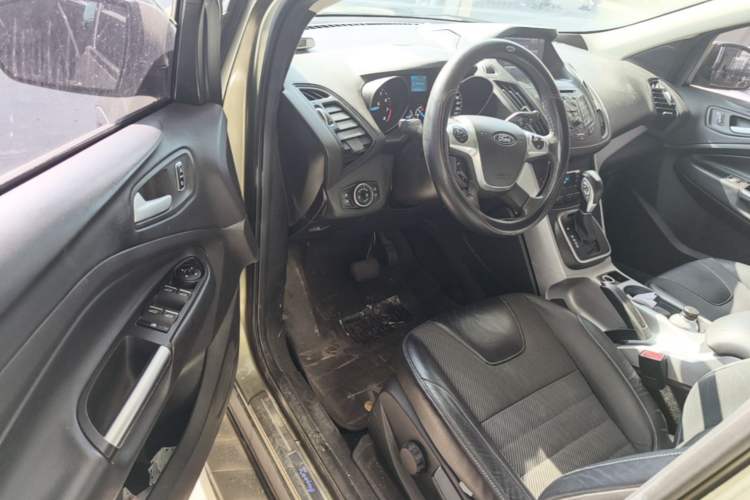 Used Ford Kuga 2015 1.5L GTDi Two-Wheel Drive Fashion Edition Driver Seat