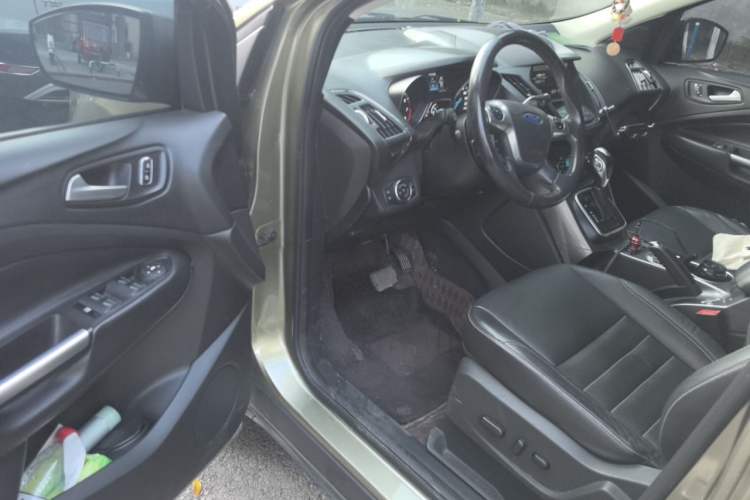 Used Ford Kuga 2015 1.5L GTDi Four-Wheel-Drive Elite Model Driver Seat