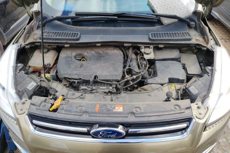 Used Ford Kuga 2015 1.5L GTDi Two-Wheel Drive Fashion Edition Engine Bay