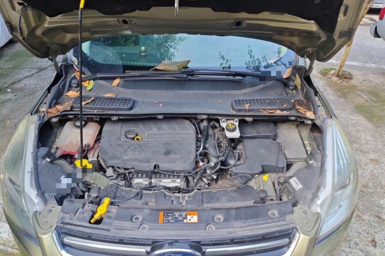 Used Ford Kuga 2015 1.5L GTDi Two-Wheel Drive Fashion Edition Engine Bay