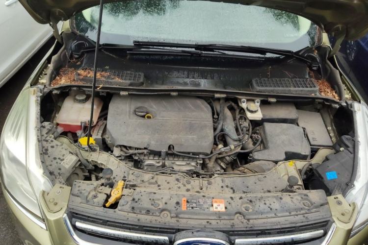 Used Ford Kuga 2015 1.5L GTDi Two-Wheel Drive Fashion Edition Engine Bay
