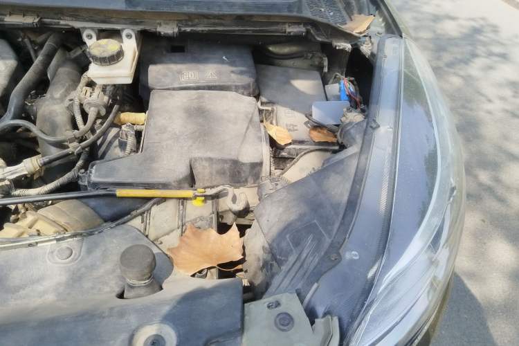 Used Ford Kuga 2015 1.5L GTDi Four-Wheel-Drive Elite Model Engine Bay Left