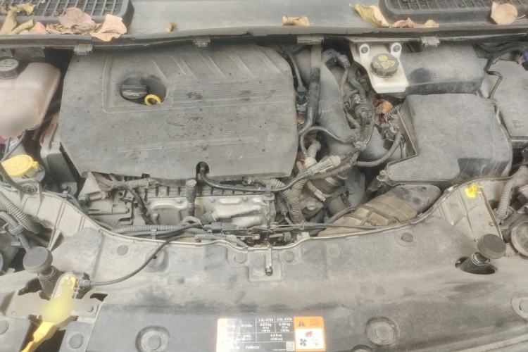 Used Ford Kuga 2015 1.5L GTDi Two-Wheel Drive Fashion Edition Engine Bay