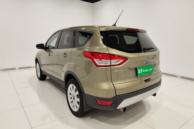 Used Ford Kuga 2015 1.5L GTDi Two-Wheel-Drive Comfort Model Exterior 2