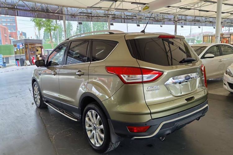 Used Ford Kuga 2015 2.0L GTDi Four-Wheel Drive Prestige Model Exterior 3