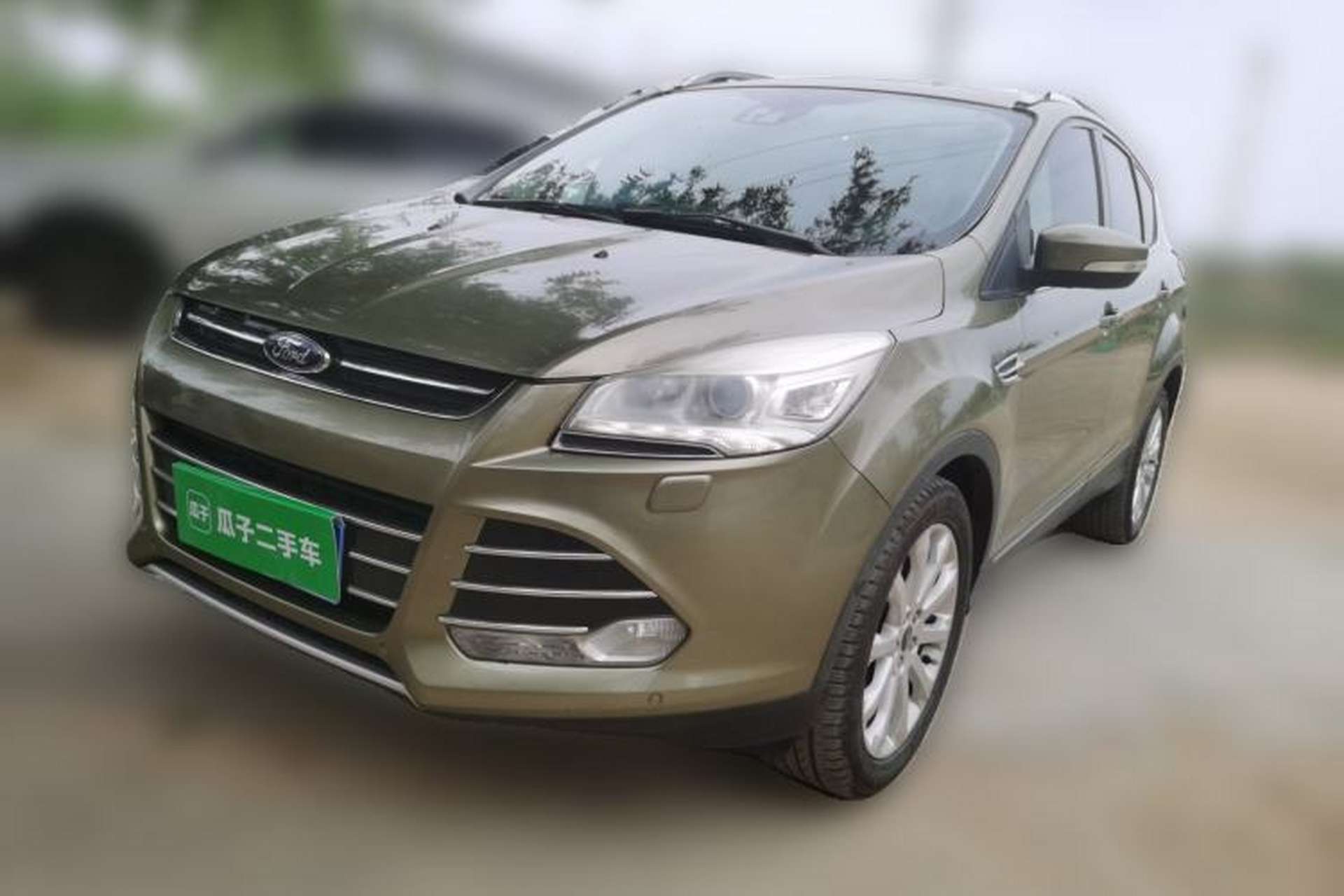 Used Ford Kuga 2015 2.0L GTDi Four-Wheel Drive Prestige Model Front Left 45 Deg