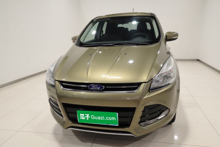 Used Ford Kuga 2015 1.5L GTDi Two-Wheel-Drive Comfort Model Front