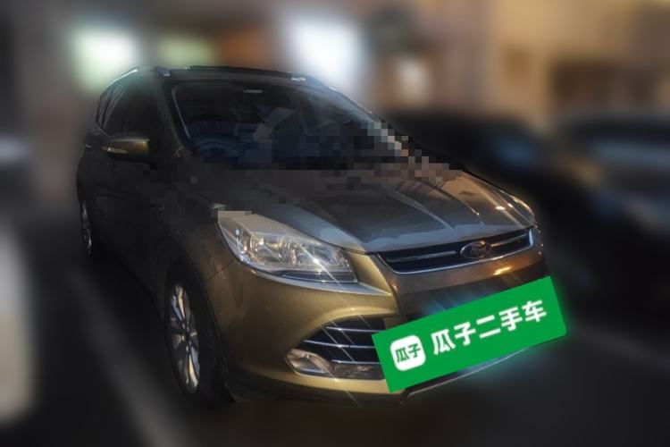 Used Ford Kuga 2015 1.5L GTDi Two-Wheel Drive Fashion Edition Front Right 45 Deg