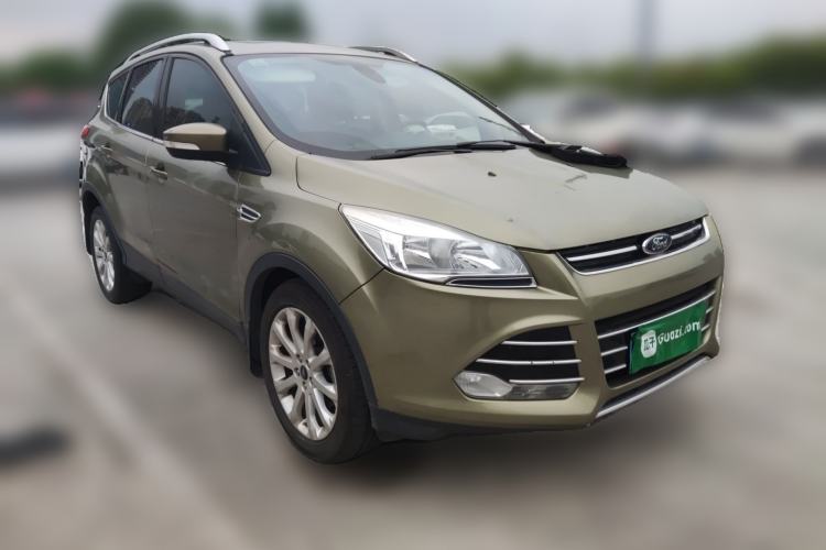 Used Ford Kuga 2015 1.5L GTDi Two-Wheel Drive Fashion Edition Front Right 45 Deg