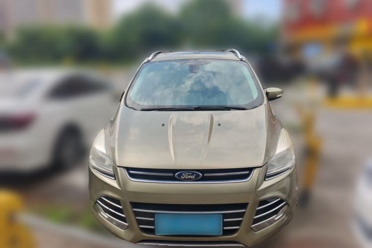 Used Ford Kuga 2015 1.5L GTDi Two-Wheel Drive Fashion Edition Front