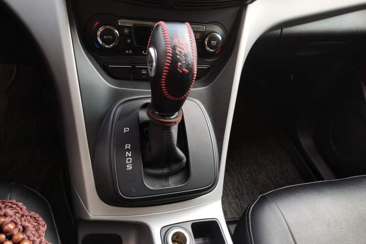 Used Ford Kuga 2015 1.5L GTDi Two-Wheel-Drive Comfort Model Gear Lever