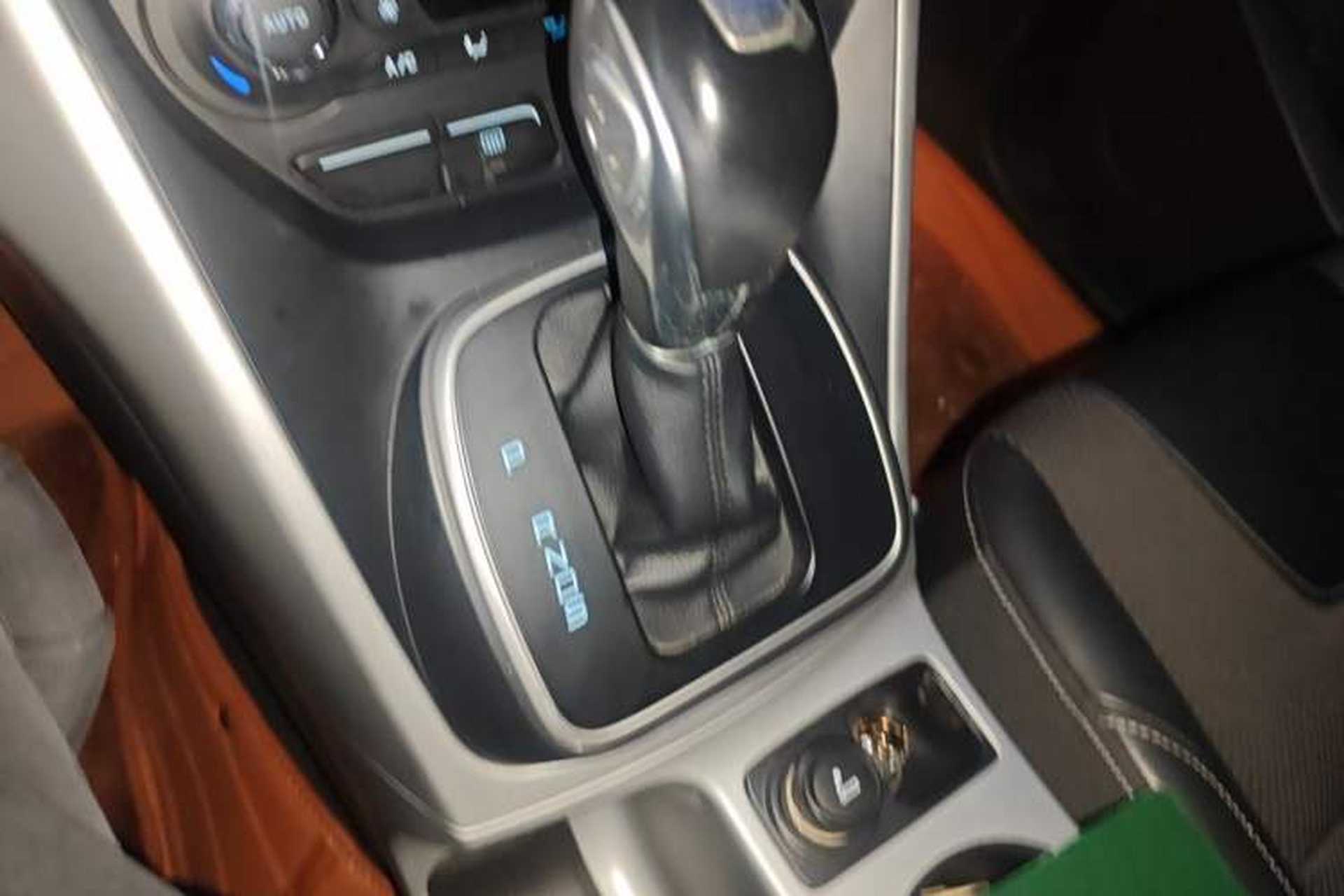 Used Ford Kuga 2015 1.5L GTDi Two-Wheel Drive Fashion Edition Gear Lever