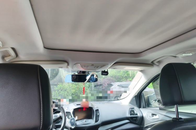 Used Ford Kuga 2015 1.5L GTDi Four-Wheel-Drive Elite Model Headliner