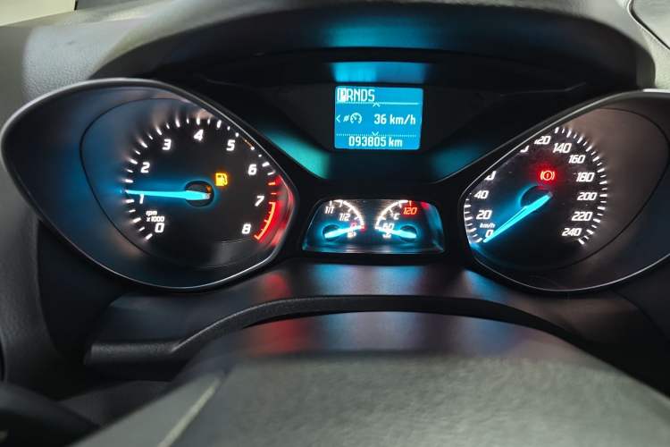 Used Ford Kuga 2015 1.5L GTDi Two-Wheel-Drive Comfort Model Instrument Cluster