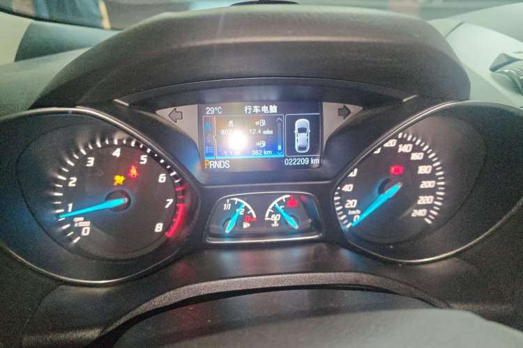 Used Ford Kuga 2015 2.0L GTDi Four-Wheel Drive Elite Model Instrument Cluster