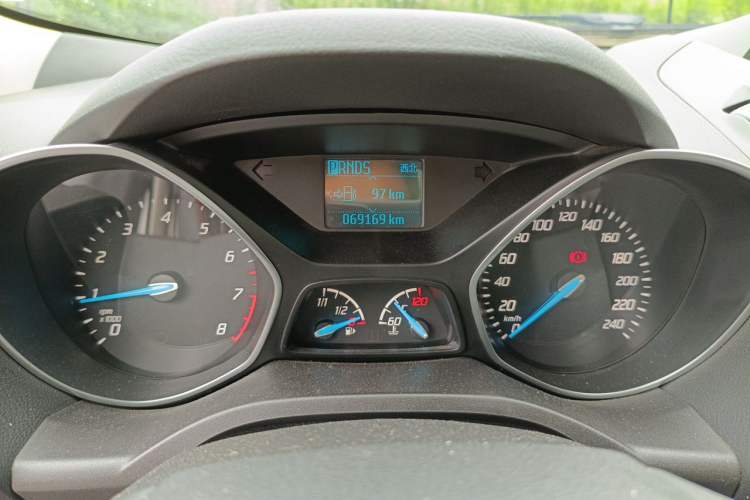 Used Ford Kuga 2015 1.5L GTDi Two-Wheel Drive Fashion Edition Instrument Cluster