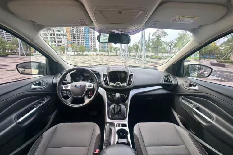 Used Ford Kuga 2015 1.5L GTDi Two-Wheel-Drive Comfort Model Interior 1