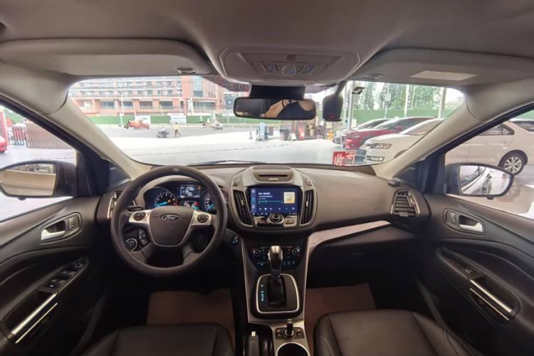 Used Ford Kuga 2015 2.0L GTDi Four-Wheel Drive Prestige Model Interior 1