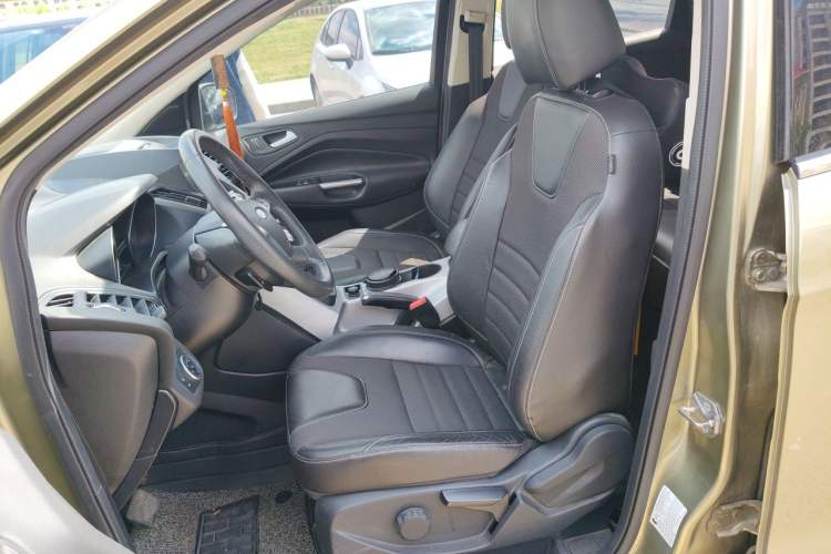 Used Ford Kuga 2015 1.5L GTDi Two-Wheel Drive Fashion Edition Left Front Seat
