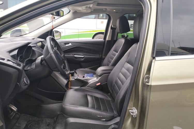 Used Ford Kuga 2015 1.5L GTDi Four-Wheel-Drive Elite Model Left Front Seat