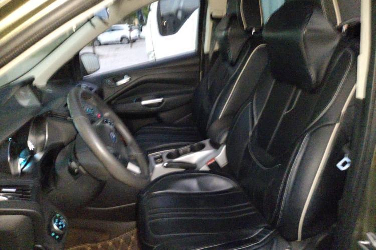 Used Ford Kuga 2015 1.5L GTDi Two-Wheel-Drive Comfort Model Left Front Seat