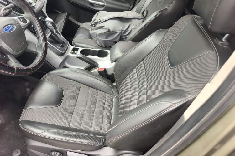Used Ford Kuga 2015 1.5L GTDi Two-Wheel Drive Fashion Edition Left Front Seat