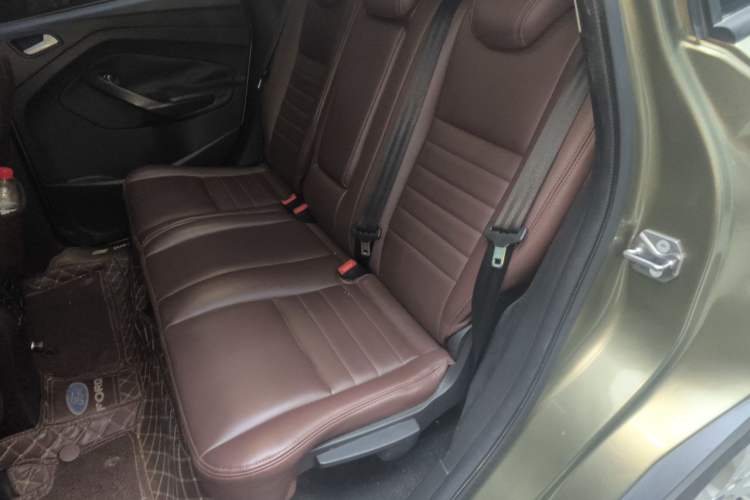 Used Ford Kuga 2015 1.5L GTDi Two-Wheel-Drive Comfort Model Left Rear Seat