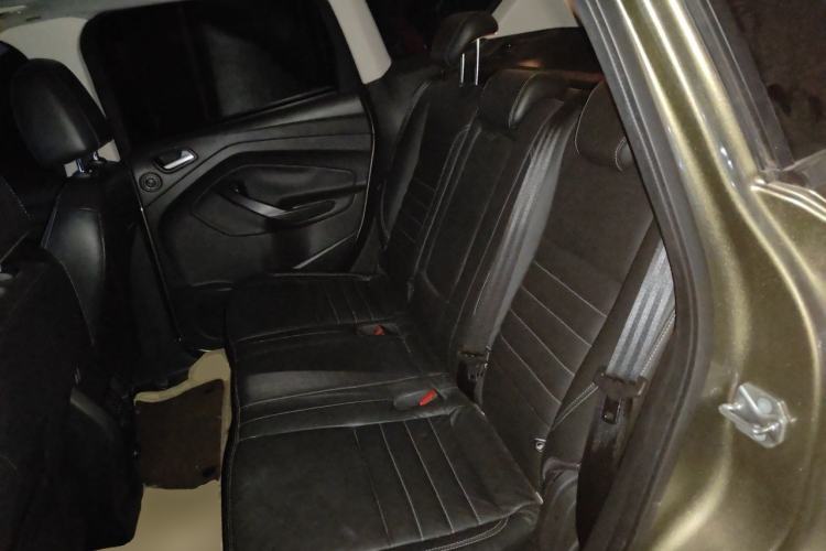 Used Ford Kuga 2015 1.5L GTDi Four-Wheel-Drive Elite Model Left Rear Seat
