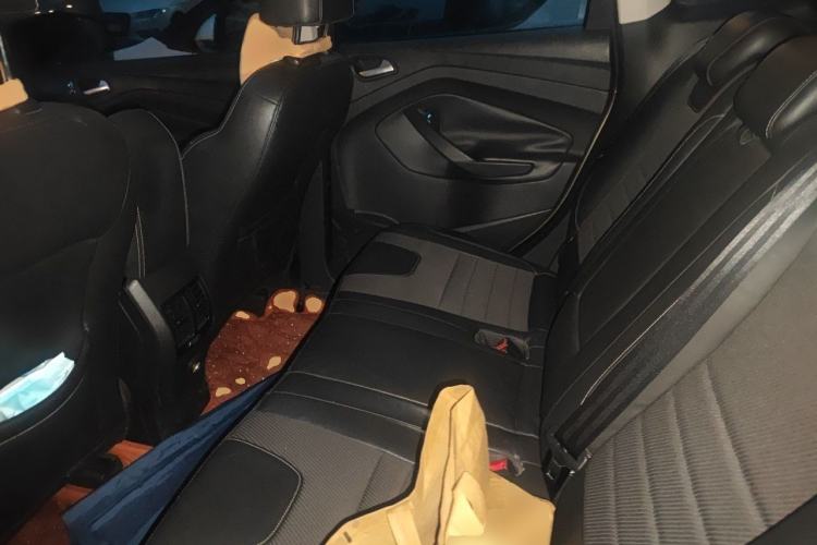 Used Ford Kuga 2015 1.5L GTDi Two-Wheel Drive Fashion Edition Left Rear Seat