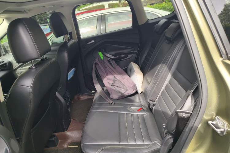 Used Ford Kuga 2015 1.5L GTDi Four-Wheel-Drive Elite Model Left Rear Seat