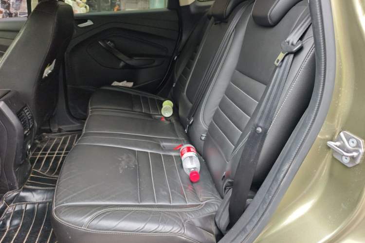 Used Ford Kuga 2015 1.5L GTDi Four-Wheel-Drive Elite Model Left Rear Seat