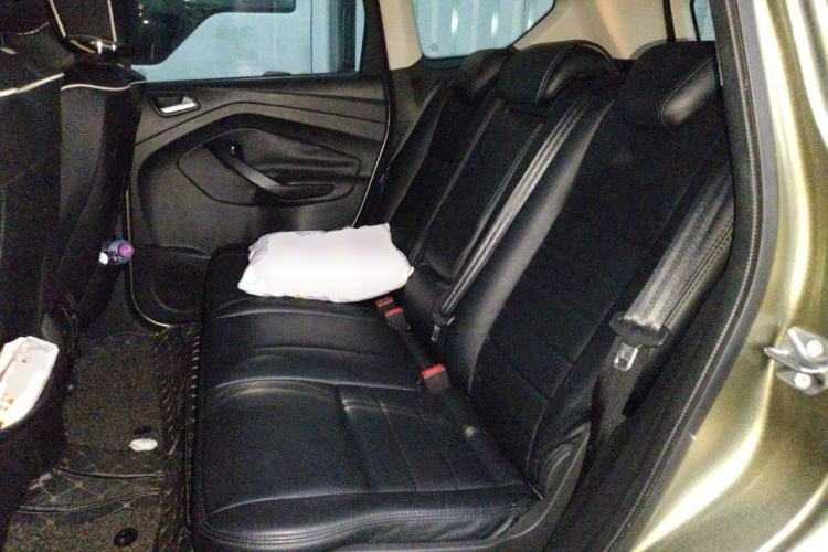 Used Ford Kuga 2015 1.5L GTDi Two-Wheel-Drive Comfort Model Left Rear Seat