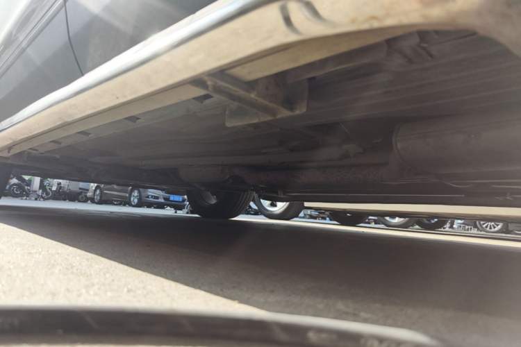 Used Ford Kuga 2015 1.5L GTDi Two-Wheel Drive Fashion Edition Left Side Sill
