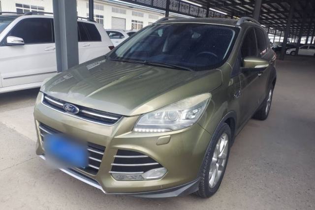 Used Ford Kuga 2015 2.0L GTDi Four-Wheel-Drive Sport Model