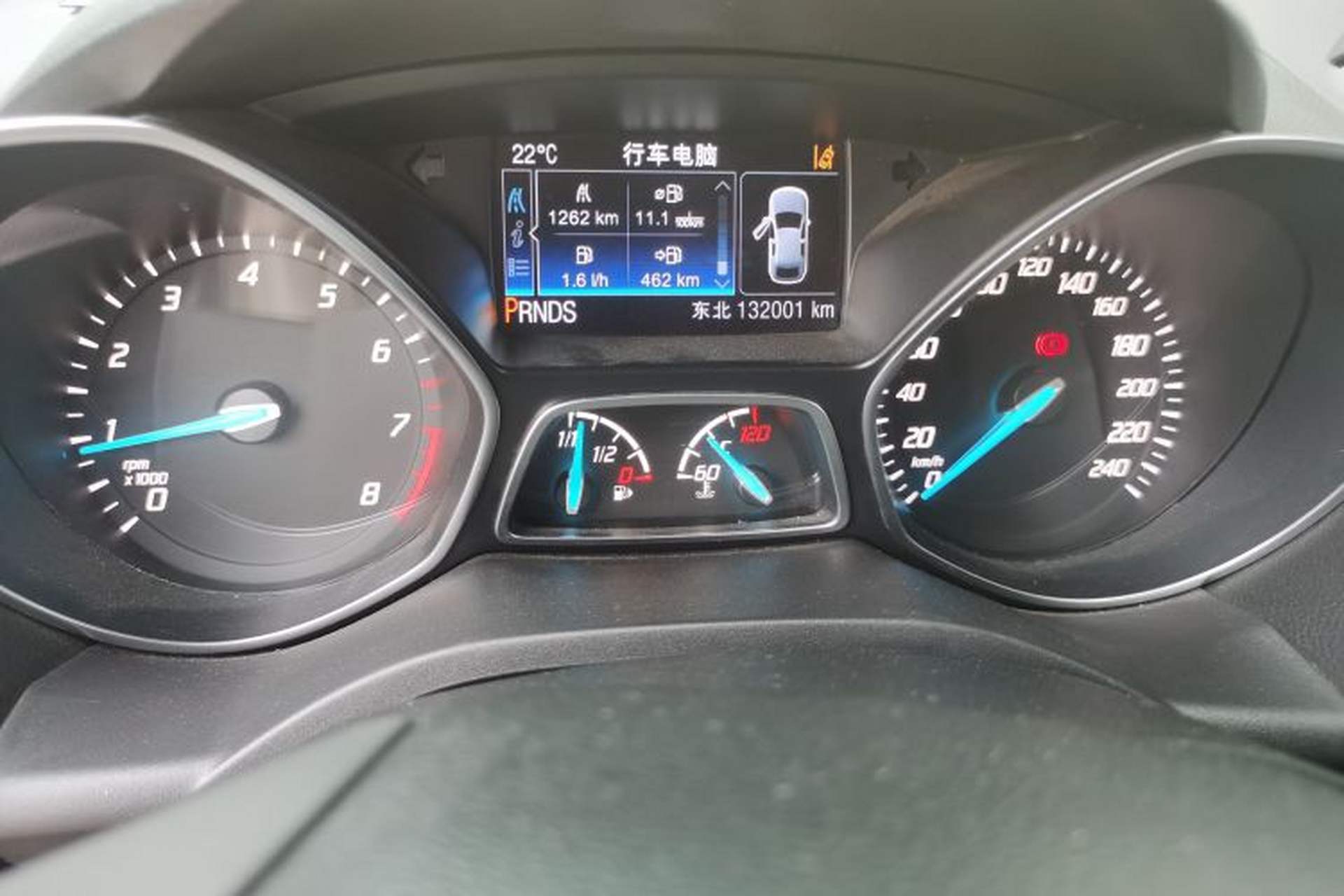 Used Ford Kuga 2015 2.0L GTDi Four-Wheel Drive Prestige Model Odometer Close Up