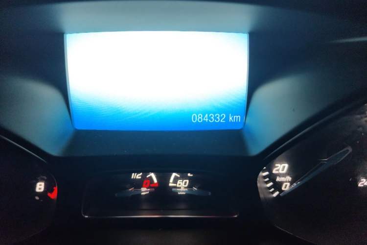 Used Ford Kuga 2015 1.5L GTDi Four-Wheel-Drive Elite Model Odometer Close Up