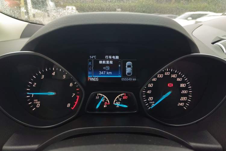 Used Ford Kuga 2015 1.5L GTDi Four-Wheel-Drive Elite Model Odometer Close Up