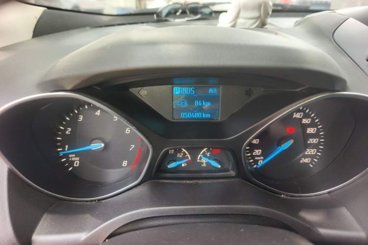 Used Ford Kuga 2015 1.5L GTDi Two-Wheel Drive Fashion Edition Odometer Close Up