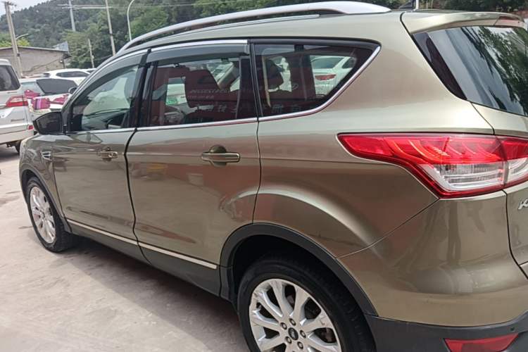 Used Ford Kuga 2015 1.5L GTDi Two-Wheel Drive Fashion Edition Rear Left 45 Deg